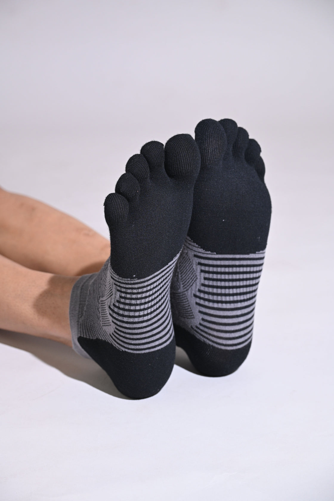 Five Finger Toe Socks Black – ENDURACE1