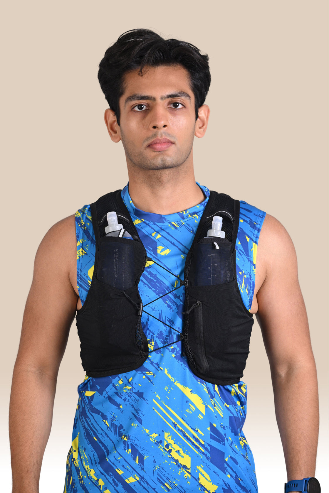 Pre Order - Unisex 8 Liters Hydration Vest - Black`